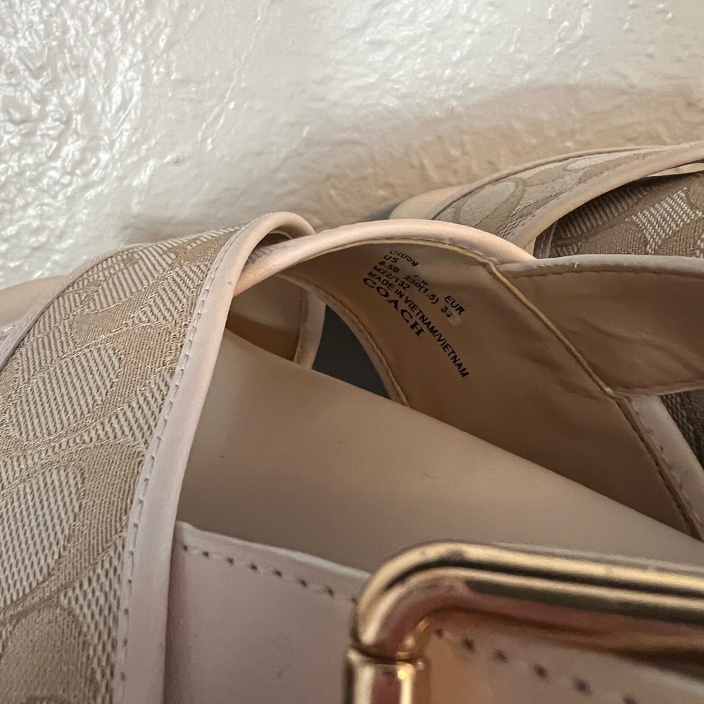 Coach Women’s Adora Signature Sandals - Picture 10 of 11